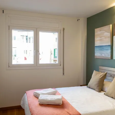 Cozy In Residential Center By Maison Pinata Apartment